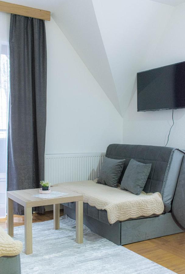 Mmbs Apartment Brzece