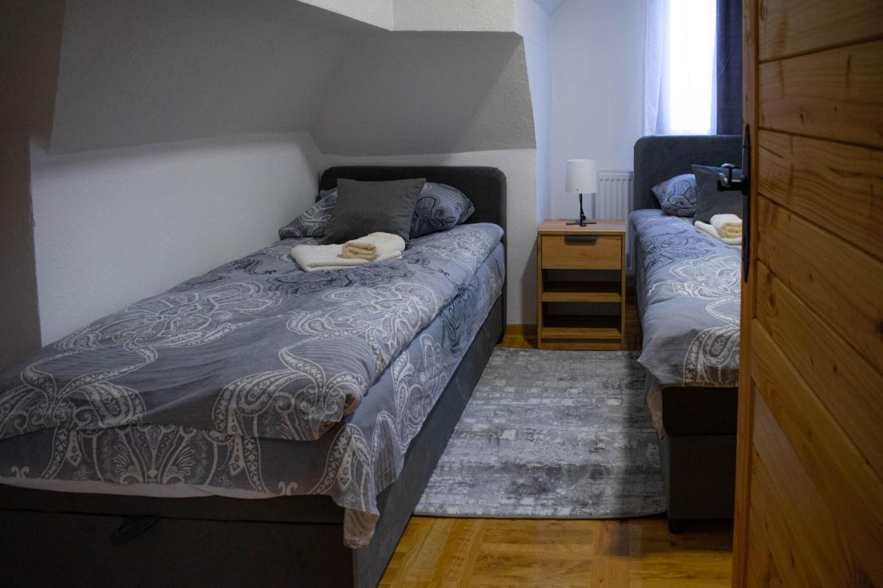 Apartment Mmbs *